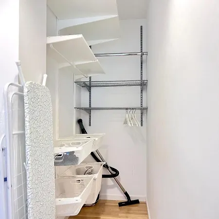 Newly Built 3 Bedroom At Else Alfelts Vej On The Ground Floor Located In Copenhagens Popular Area Restad On Amager, Appartement *